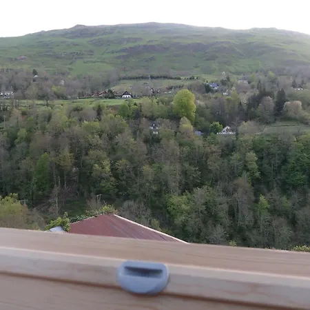 Lägenhet Comme Un Chalet Au Pied Des Montagnes *